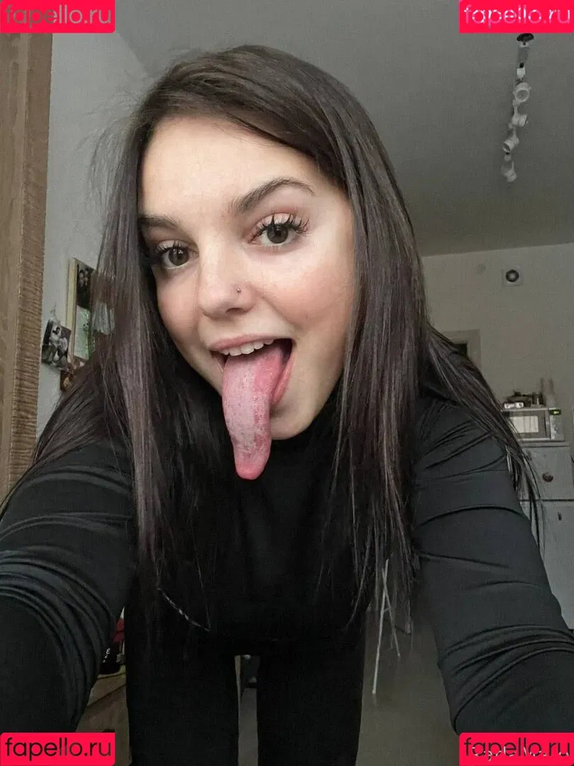 Radmila Maro Onlyfans Photo Gallery 