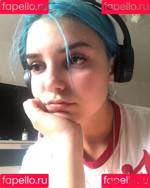 Radmila Maro Onlyfans Photo Gallery 