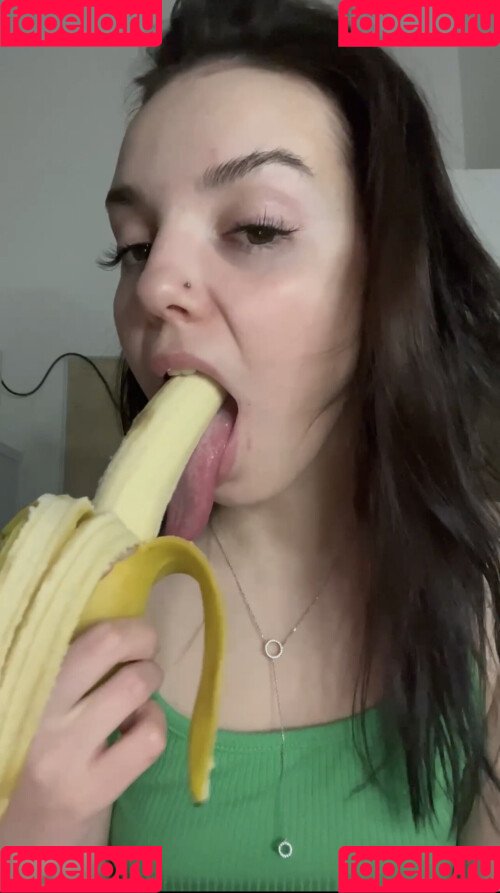 Radmila Maro Onlyfans Photo Gallery 