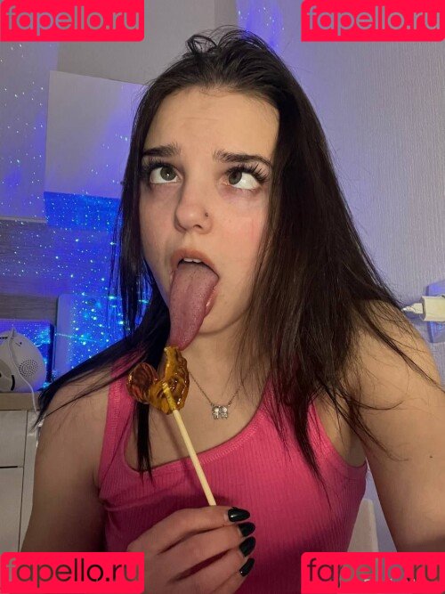 Radmila Maro Onlyfans Photo Gallery 