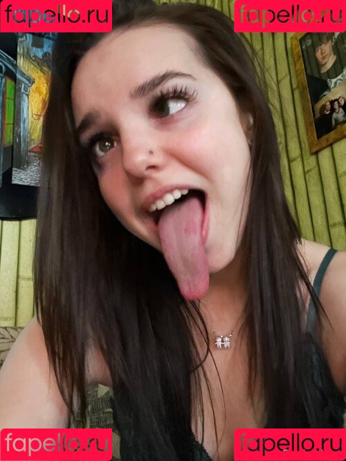 Radmila Maro Onlyfans Photo Gallery 