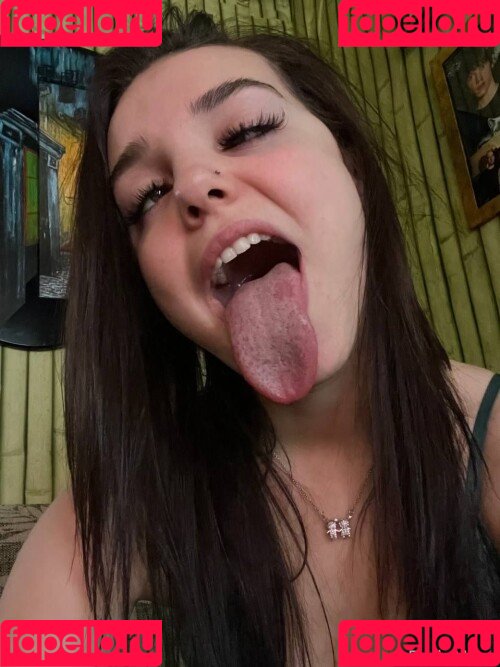 Radmila Maro Onlyfans Photo Gallery 