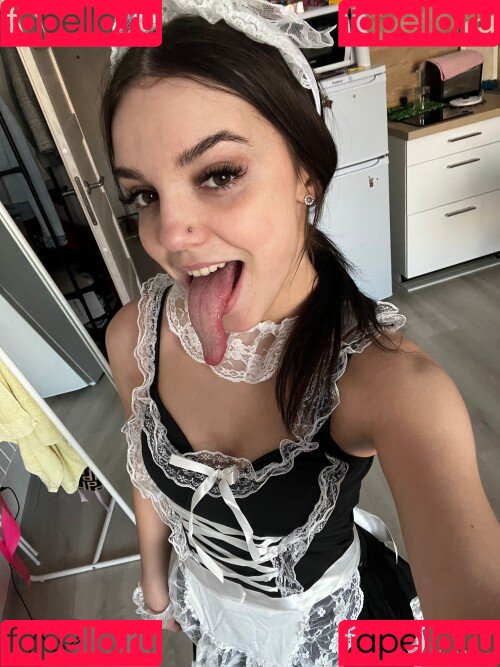 Radmila Maro Onlyfans Photo Gallery 