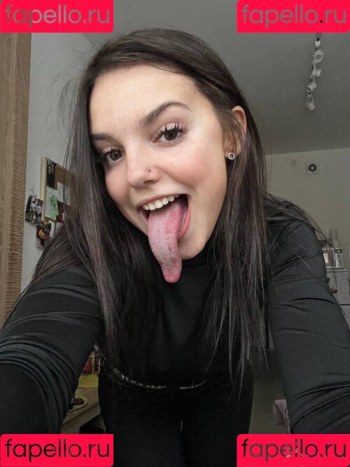 Radmila Maro Onlyfans Photo Gallery 