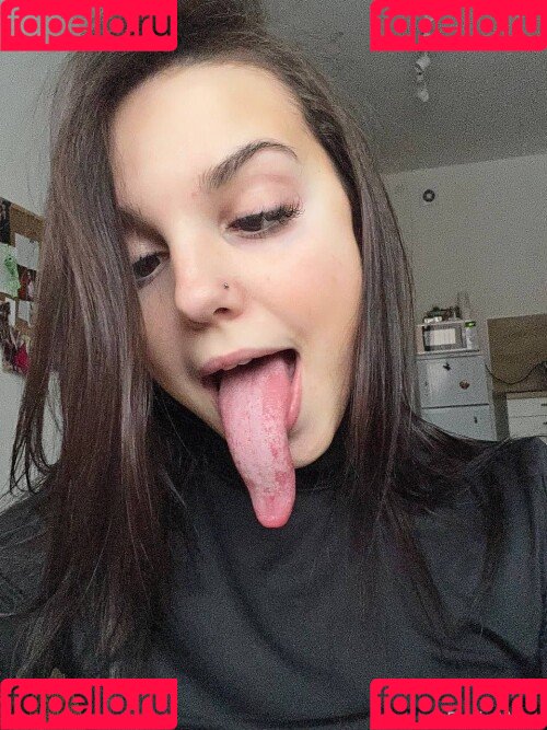 Radmila Maro Onlyfans Photo Gallery 