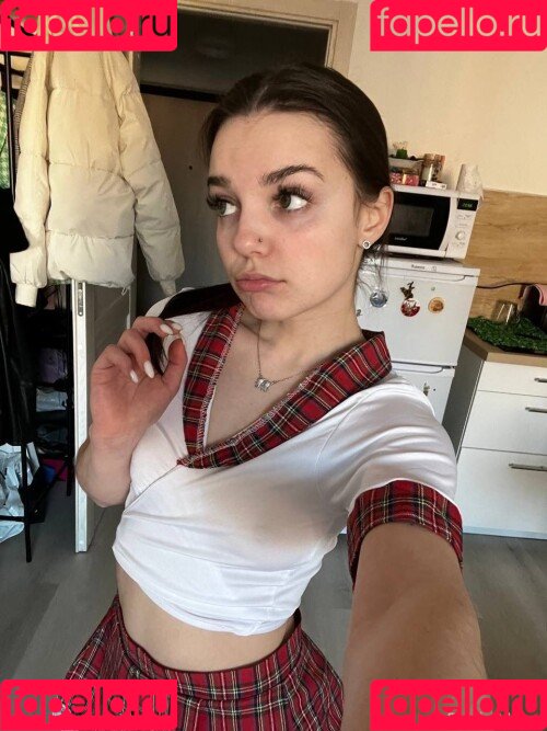 Radmila Maro Onlyfans Photo Gallery 