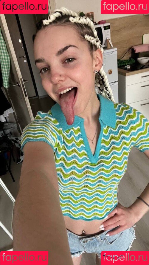 Radmila Maro Onlyfans Photo Gallery 