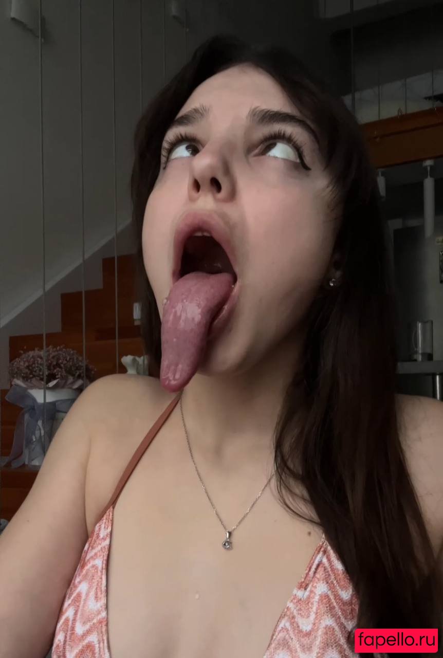 Radmila Maro Nude Onlyfans Photo 3