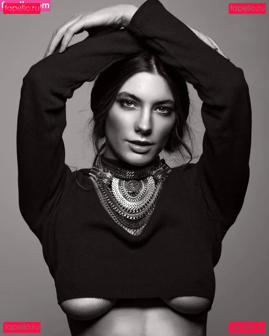 liki_lu Onlyfans Photo Gallery 