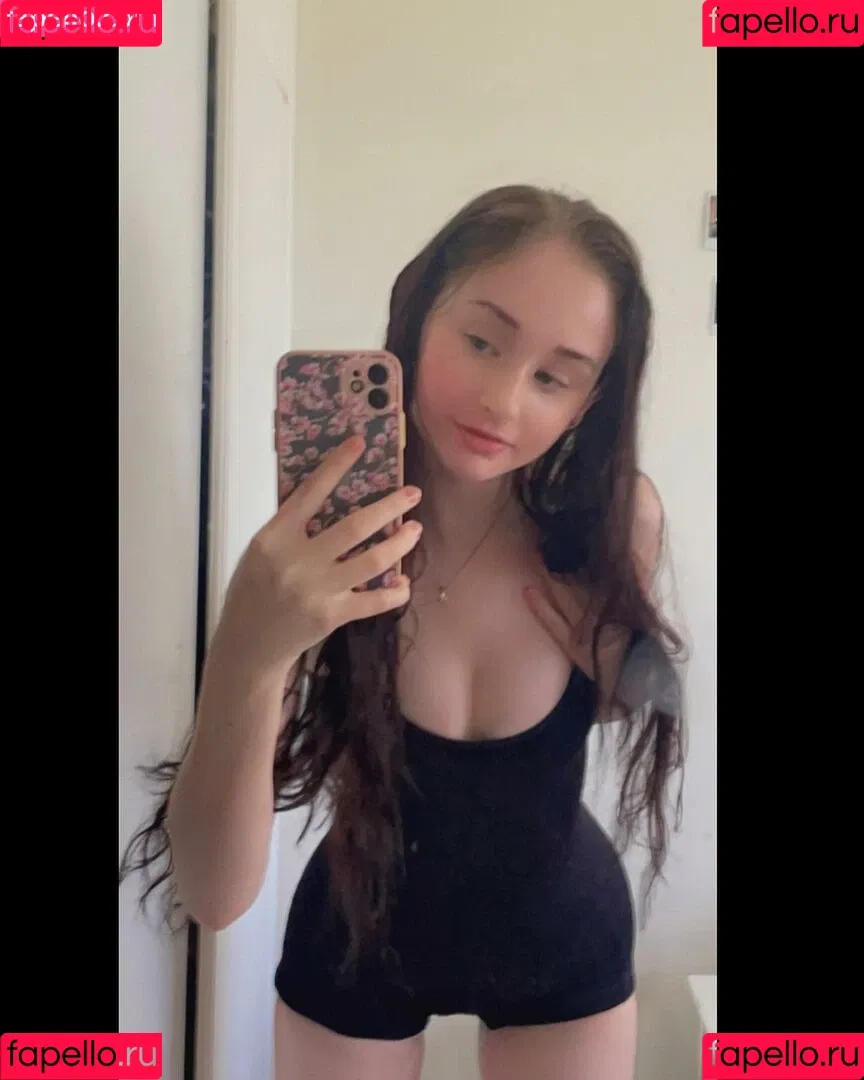 taliah_nugg Onlyfans Photo Gallery 