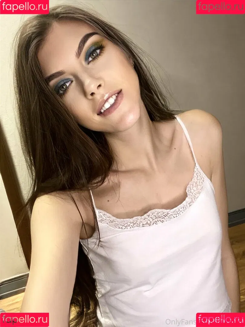 lana.virg Onlyfans Photo Gallery 