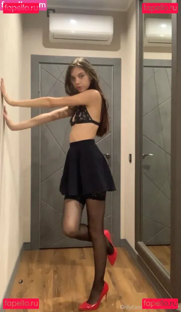 lana.virg Onlyfans Photo Gallery 