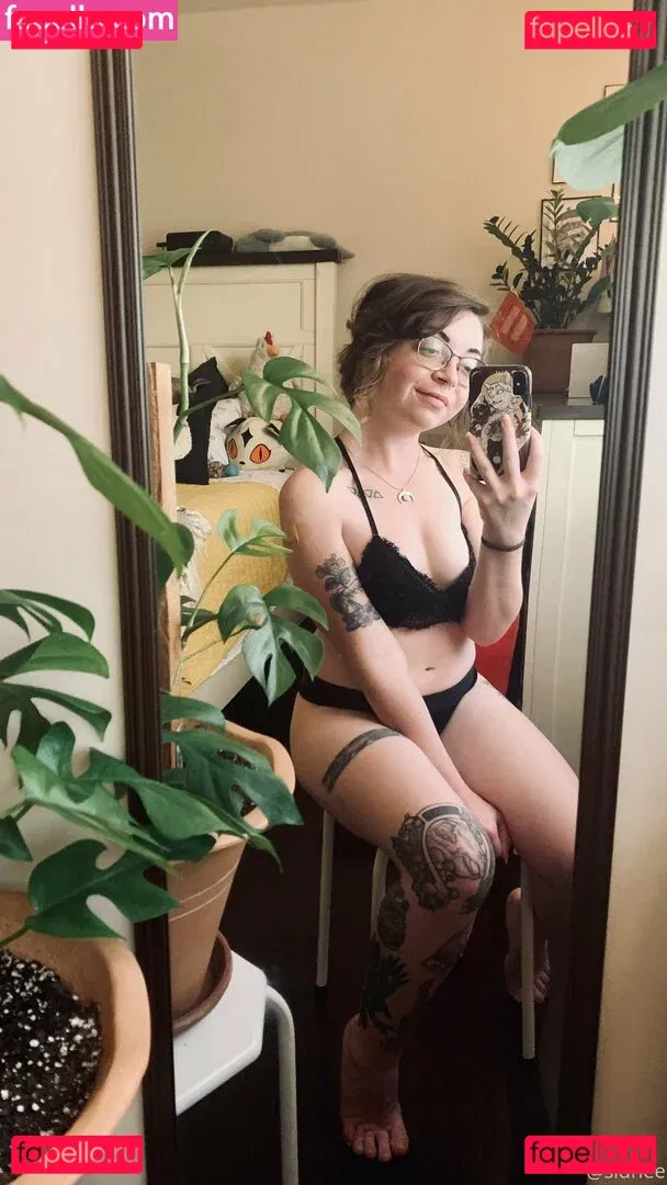 sidhee Onlyfans Photo Gallery 