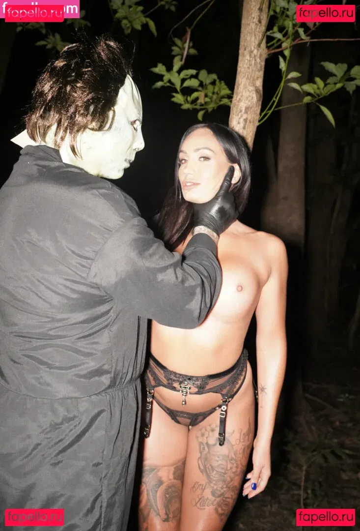 HyIey Vernon Onlyfans Photo Gallery 