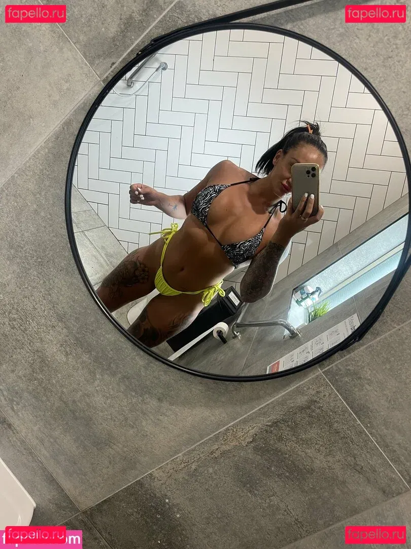 HyIey Vernon Onlyfans Photo Gallery 