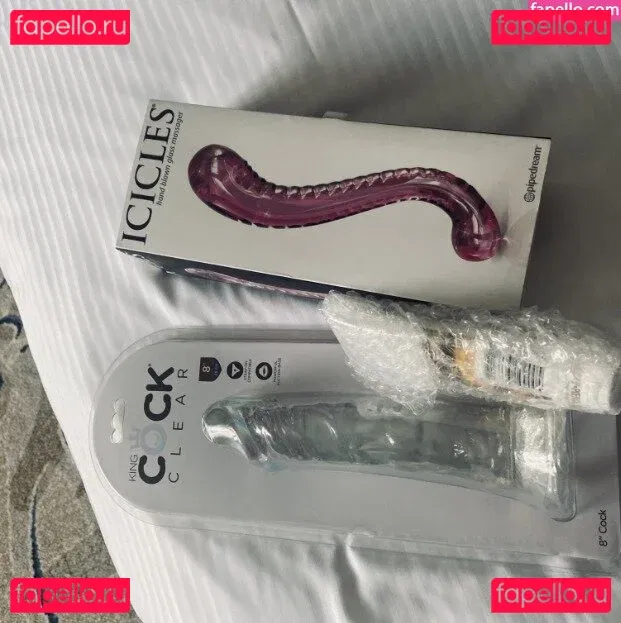 HyIey Vernon Onlyfans Photo Gallery 