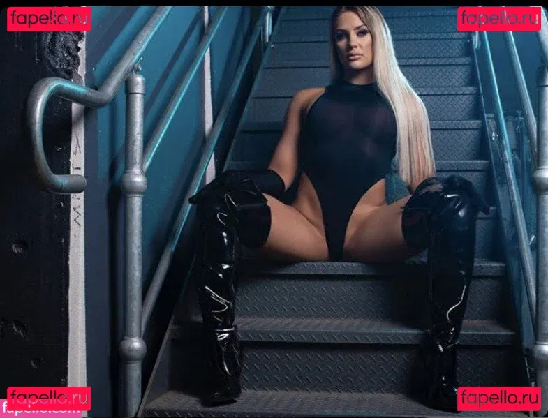 HyIey Vernon Onlyfans Photo Gallery 