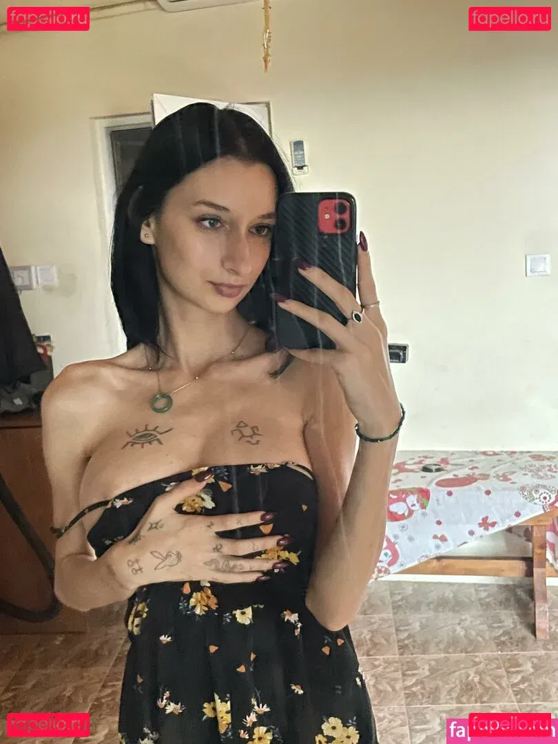 RoxyMilano Onlyfans Photo Gallery 