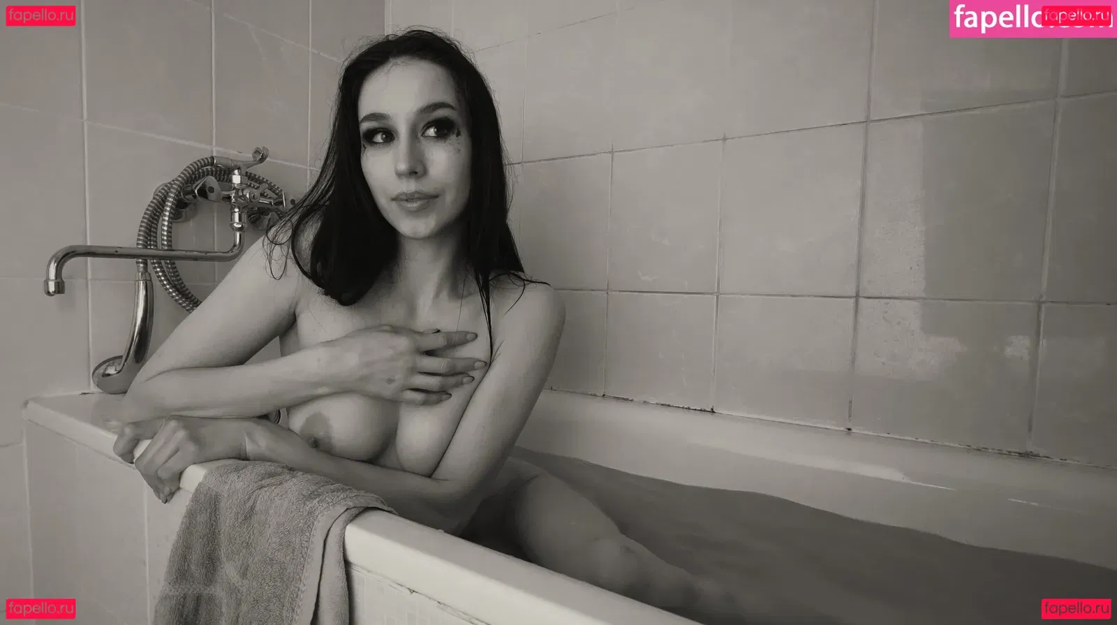 Vicky Peaches Onlyfans Photo Gallery 