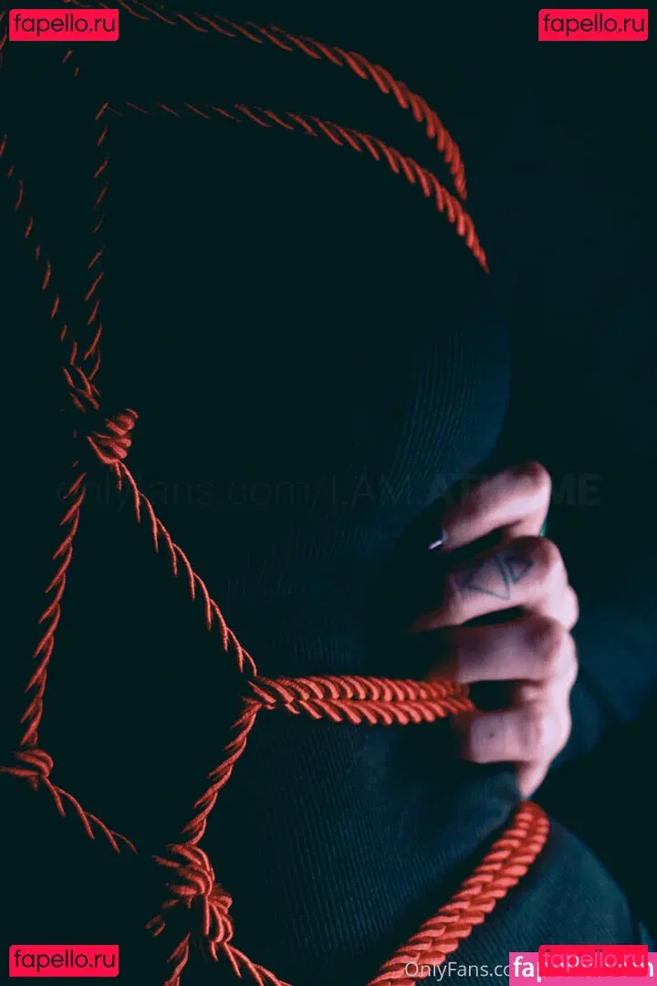 i.am.athame Onlyfans Photo Gallery 