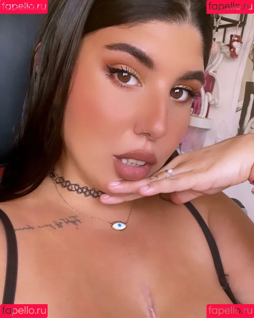 Kendall Navarro Onlyfans Photo Gallery 