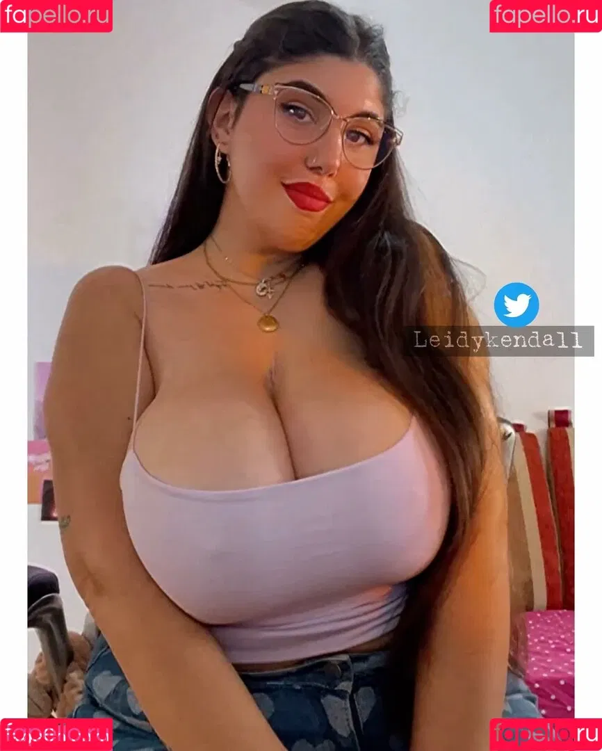 Kendall Navarro Onlyfans Photo Gallery 