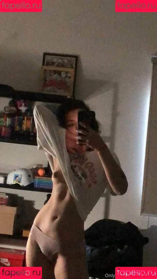 glrmmro Onlyfans Photo Gallery 