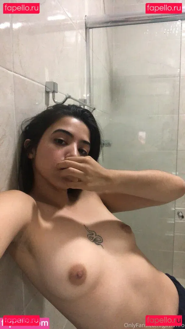 glrmmro Onlyfans Photo Gallery 