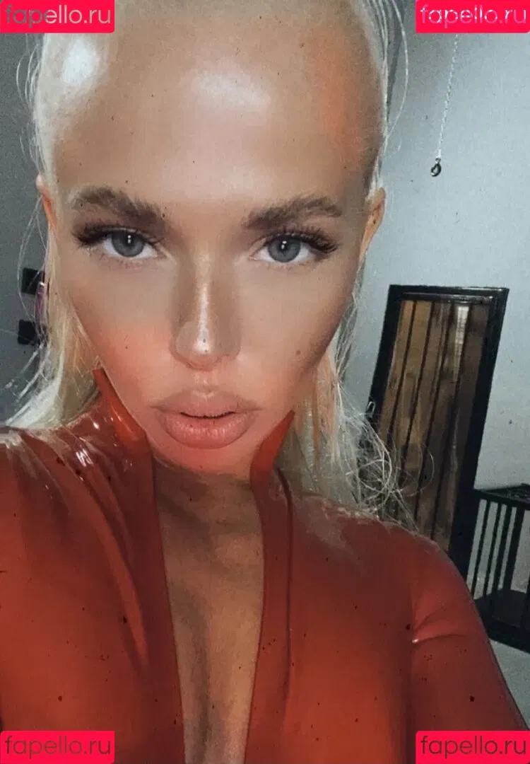 Wrapashouse Onlyfans Photo Gallery 