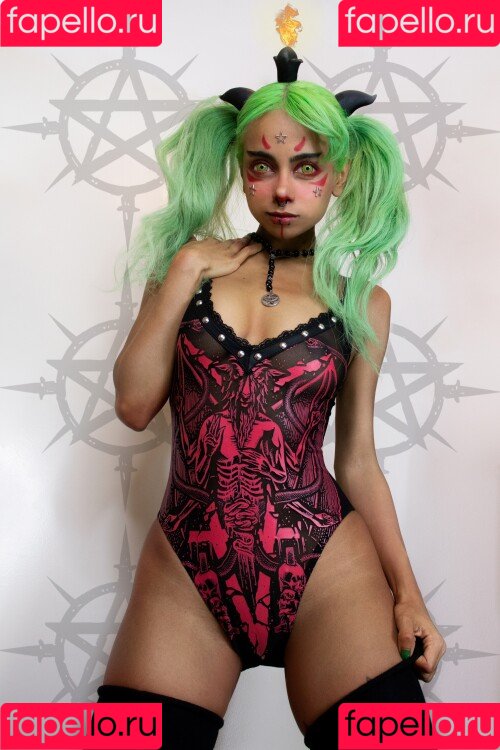 The Little Vampyr Onlyfans Photo Gallery 