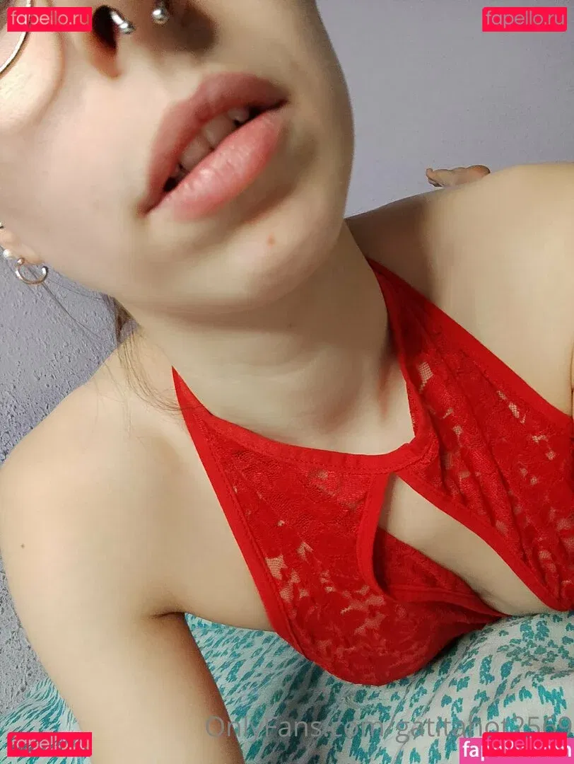 kittyhot2569 Onlyfans Photo Gallery 