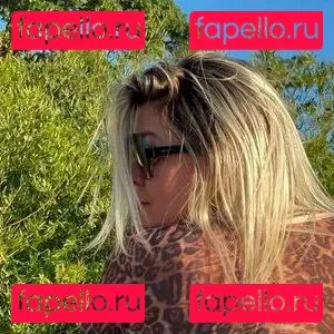 Roro Granada Onlyfans Photo Gallery 