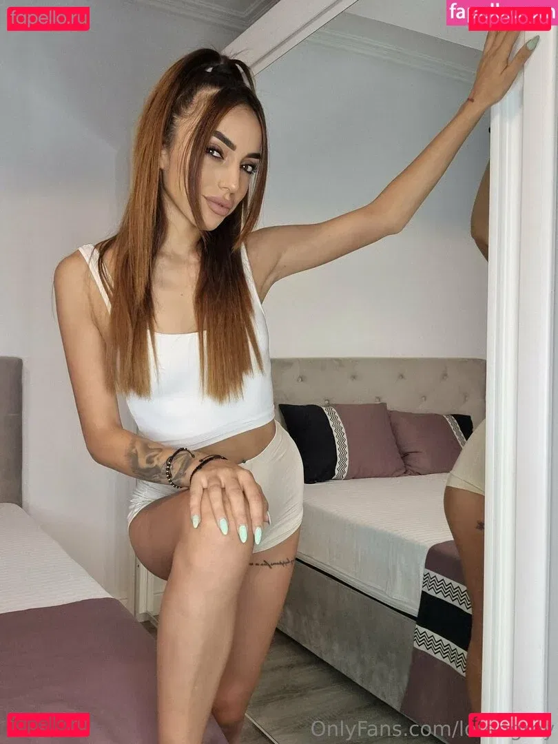 lorengrey Onlyfans Photo Gallery 