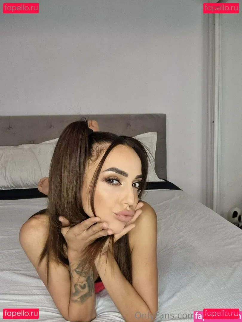 lorengrey Onlyfans Photo Gallery 