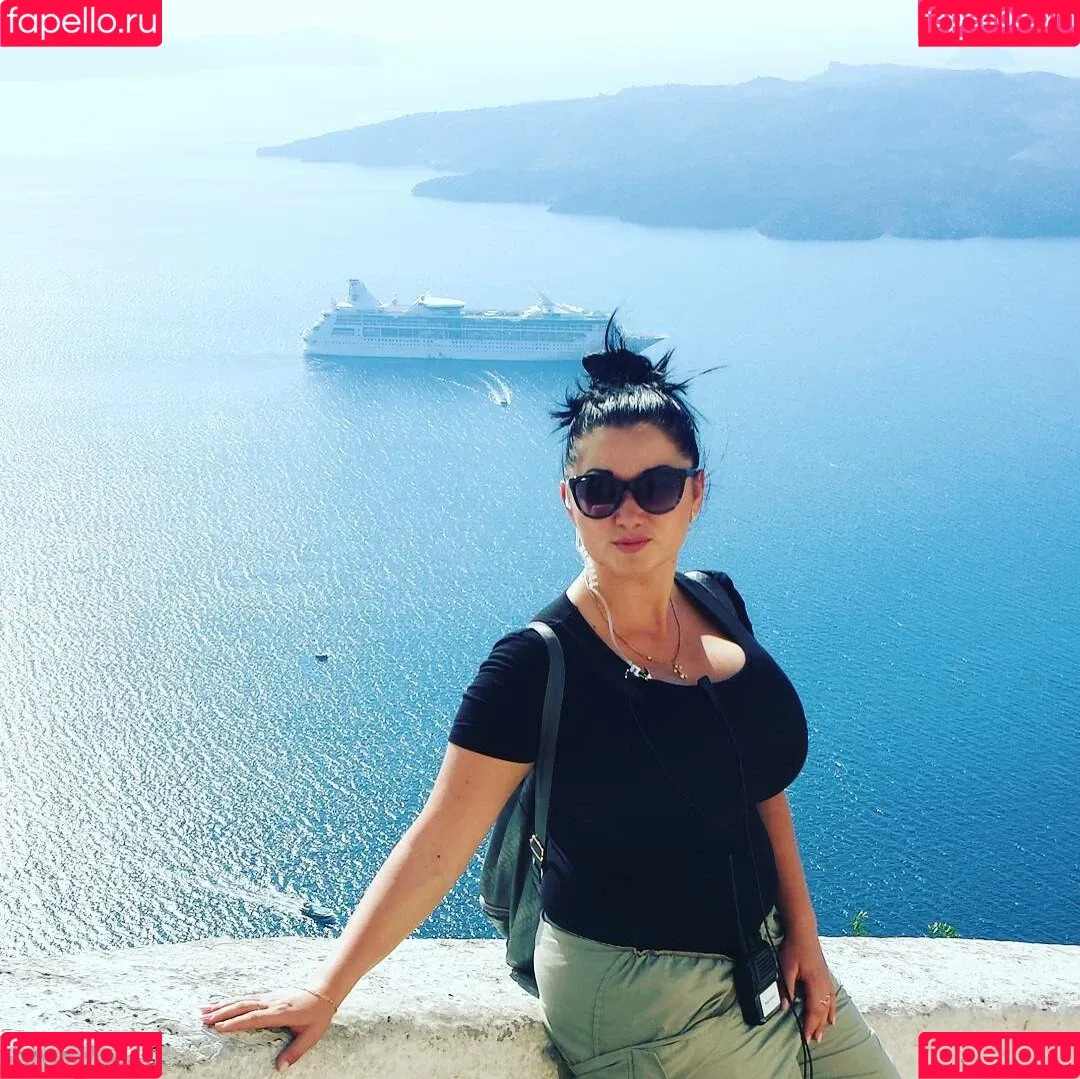 Irina P Onlyfans Photo Gallery 