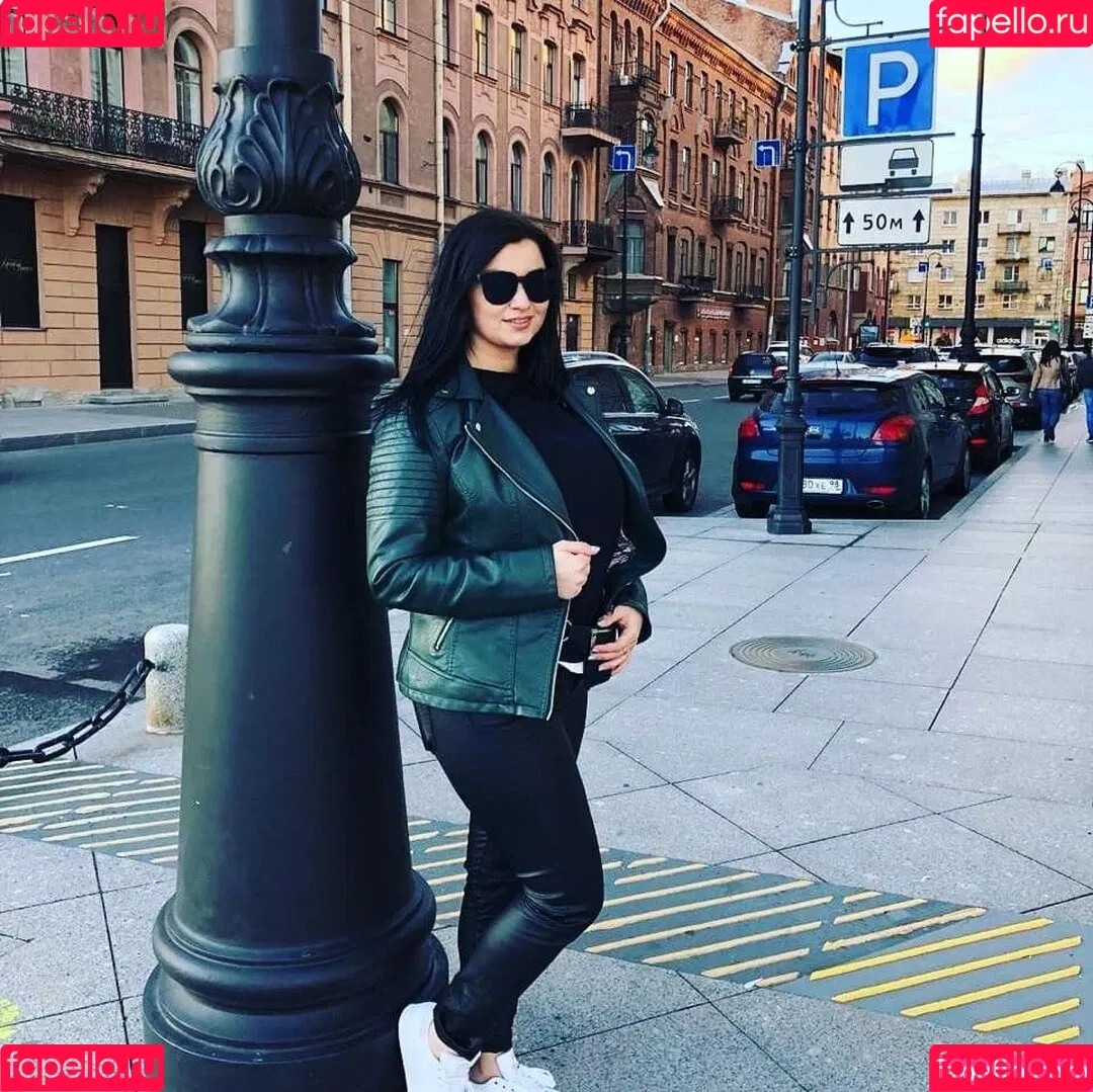 Irina P Onlyfans Photo Gallery 