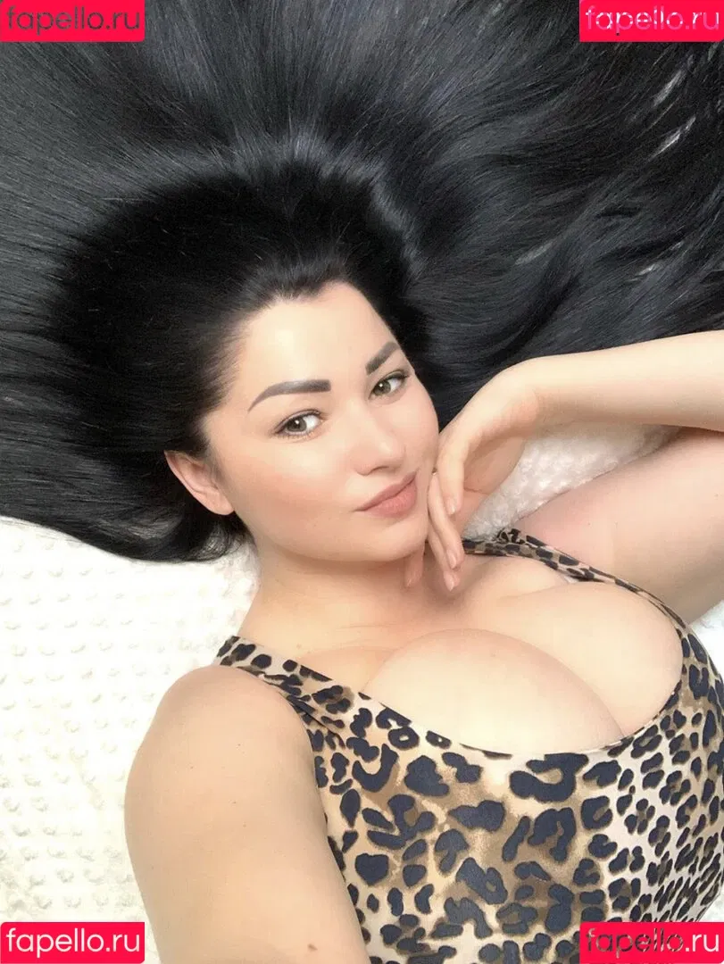 Irina P Onlyfans Photo Gallery 