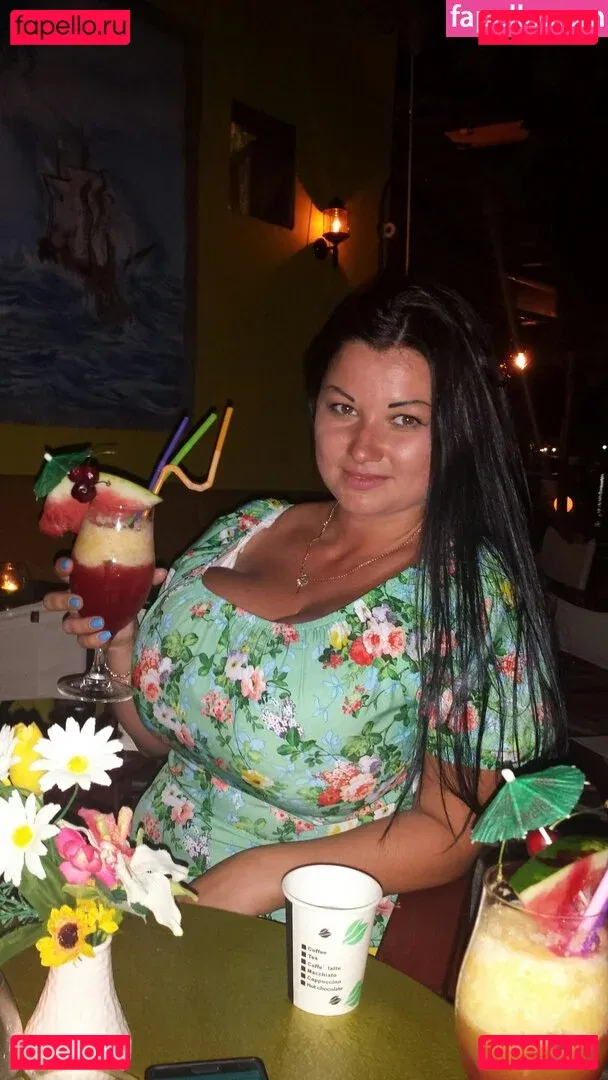 Irina P Onlyfans Photo Gallery 