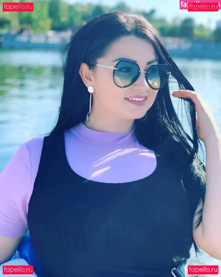 Irina P Onlyfans Photo Gallery 