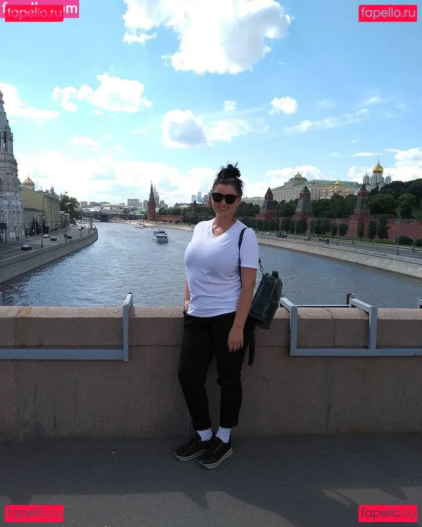 Irina P Onlyfans Photo Gallery 