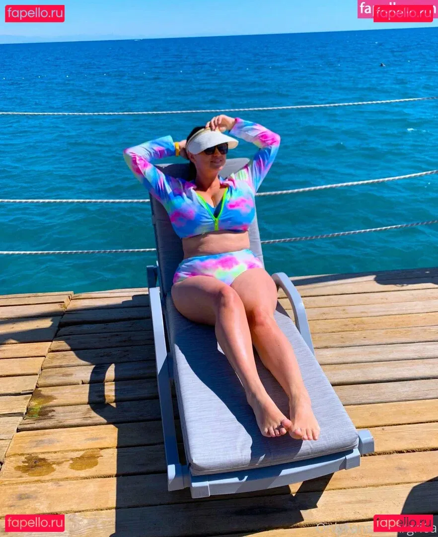 Irina P Onlyfans Photo Gallery 