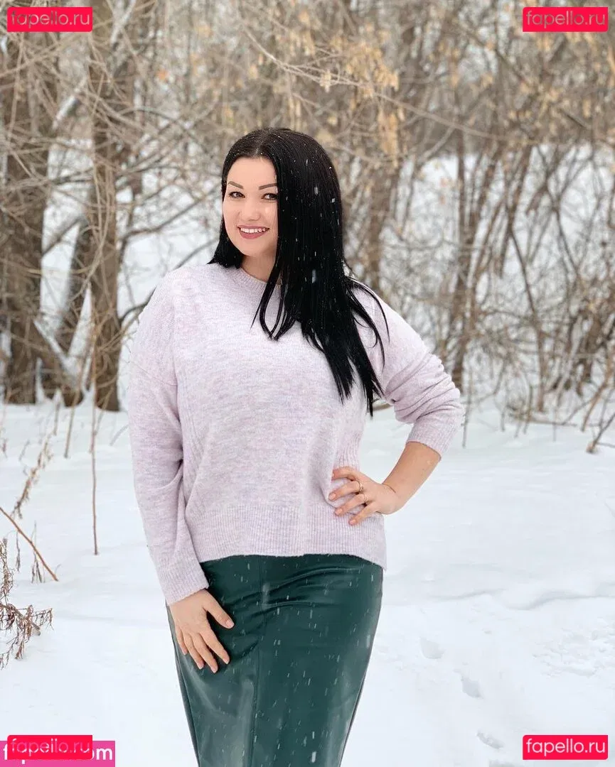 Irina P Onlyfans Photo Gallery 