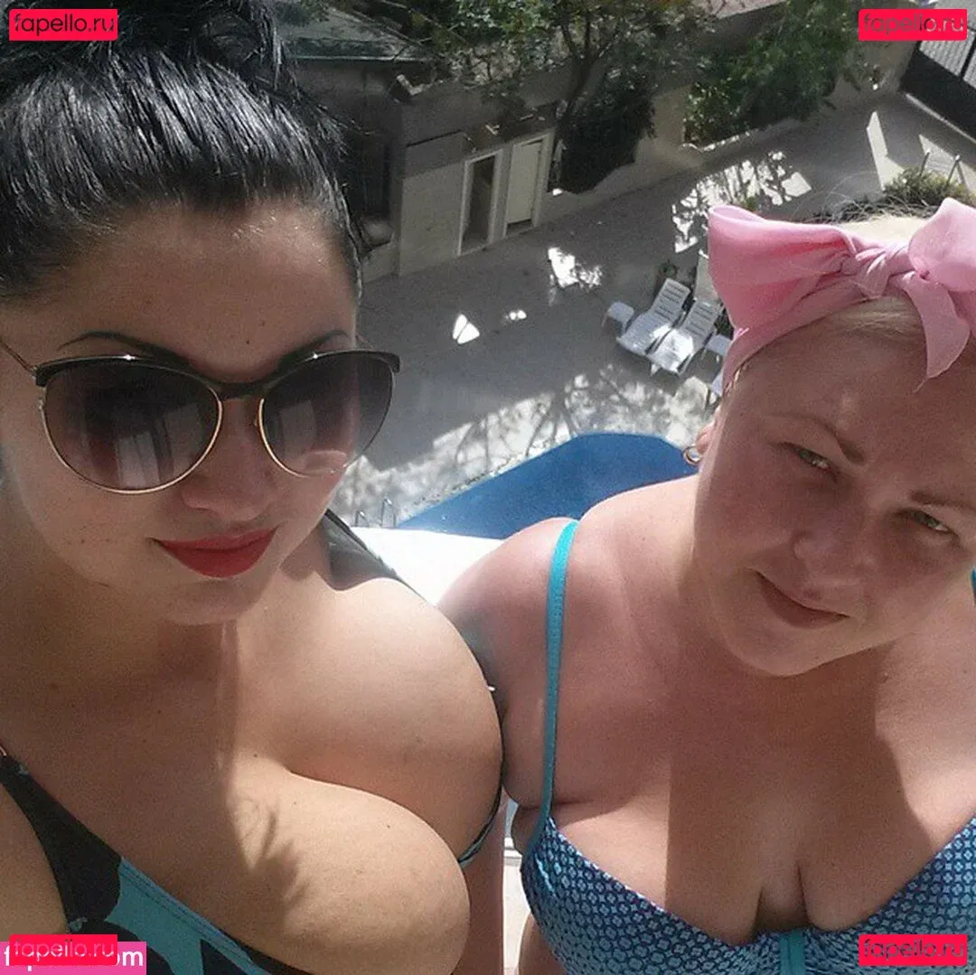 Irina P Onlyfans Photo Gallery 