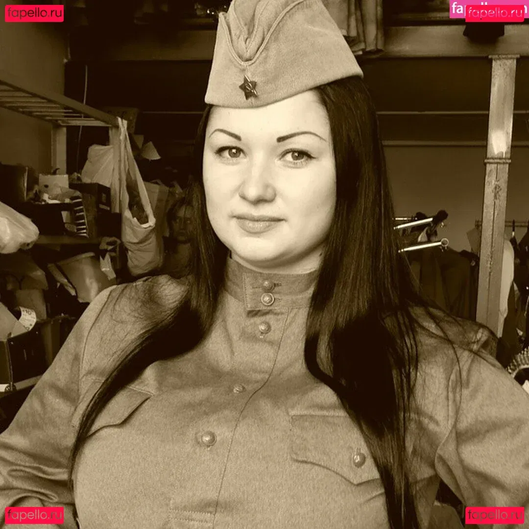 Irina P Onlyfans Photo Gallery 