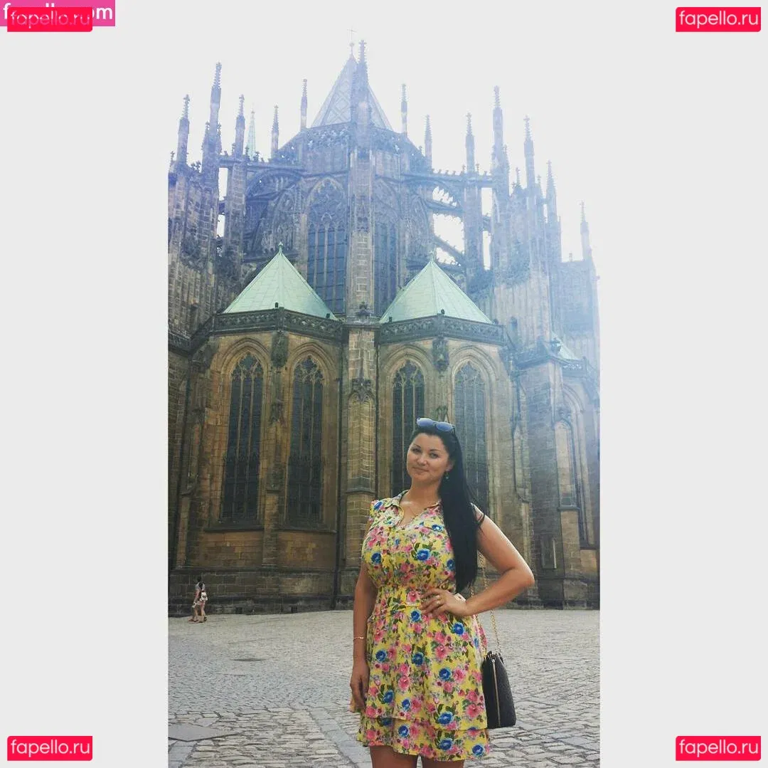 Irina P Onlyfans Photo Gallery 