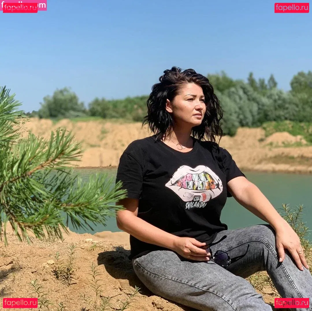 Irina P Onlyfans Photo Gallery 