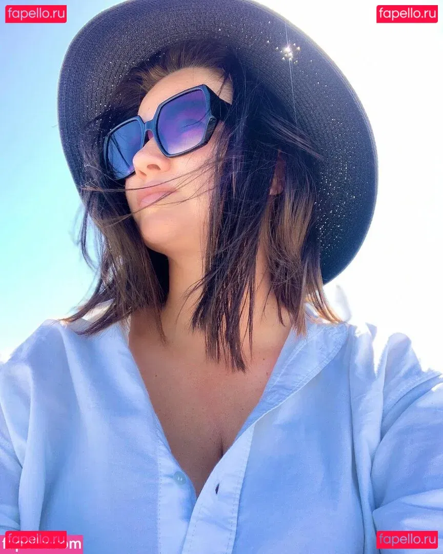 Irina P Onlyfans Photo Gallery 