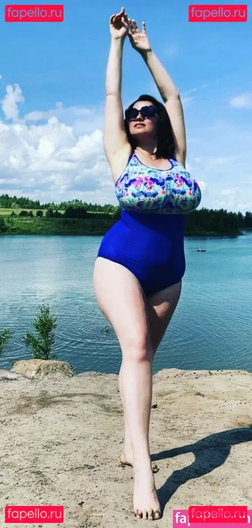 Irina P Onlyfans Photo Gallery 