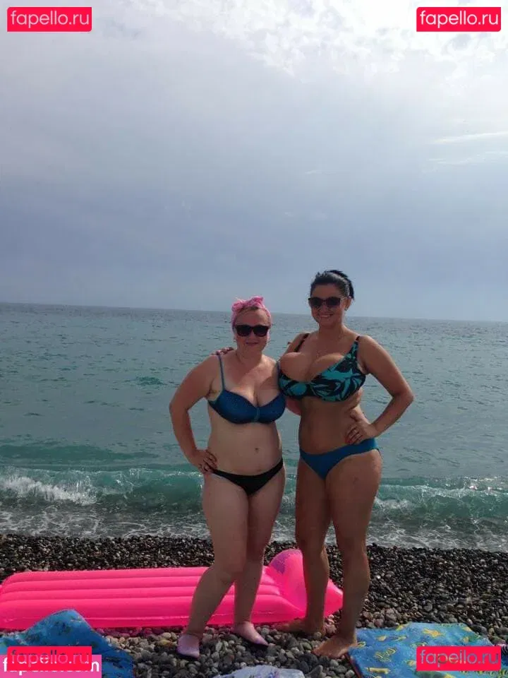 Irina P Onlyfans Photo Gallery 