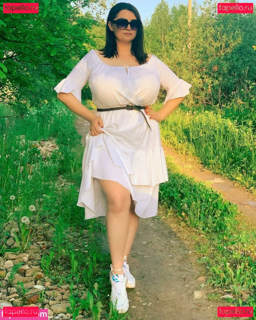 Irina P Onlyfans Photo Gallery 